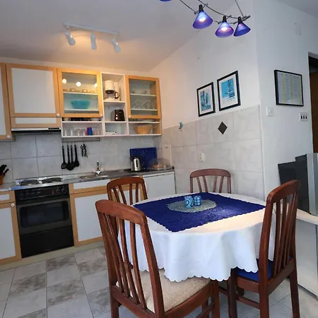 Mediteran- Kleine Mit Balkon By Interhome *